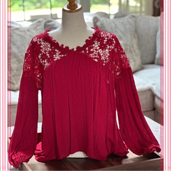 ODDY Tops - Oddi burgundy crochet detail tunic top